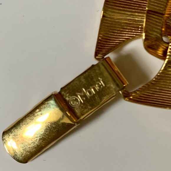 FINAL REDUCTION ✔️ Stunning 🔗 Chunky Chain Link Monet Necklace - Picture 3 of 3